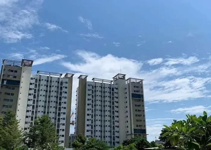 Apartment Mdl's Place